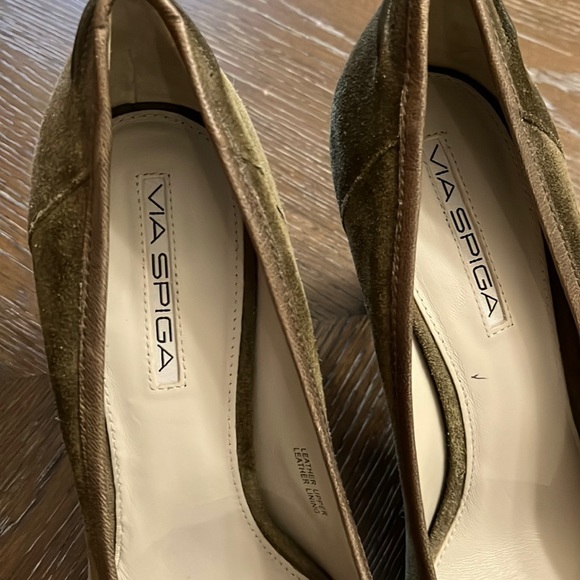 Via Spiga olive green suede penny loafer with green leather trim heel 9M - Picture 14 of 17